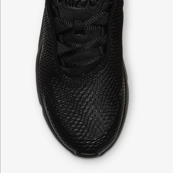 Nike Air Max 270 - Picture 8 of 10